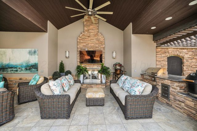 6011 TUSCANY Village, Amarillo, TX 79119