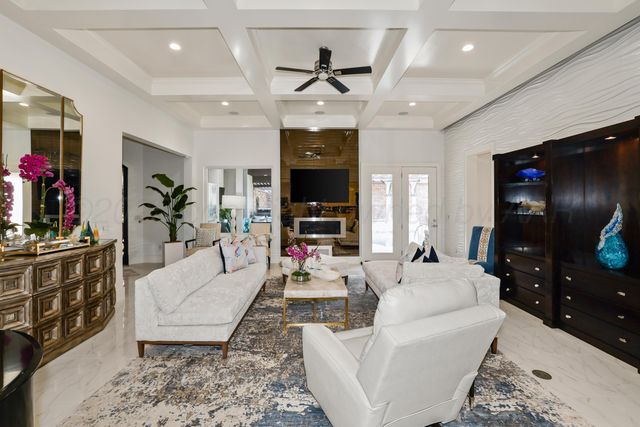 6011 TUSCANY Village, Amarillo, TX 79119