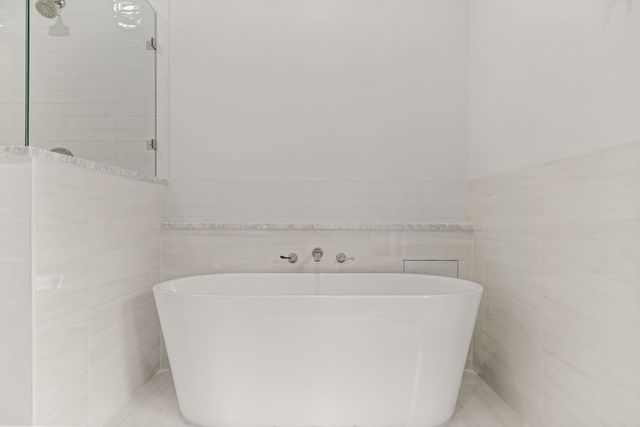 4684 S Versailles Avenue, Highland Park, TX 75209