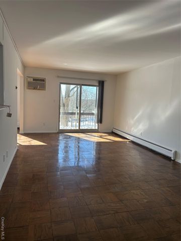 73 Country Club Lane, Pomona, NY 10970