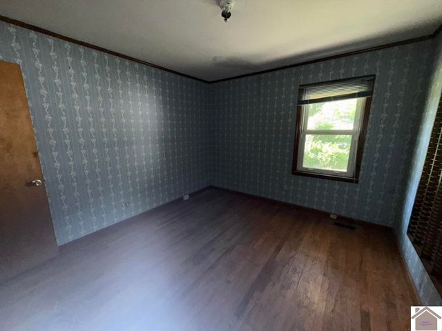 175 Southern Hts, Mayfield, KY 42066