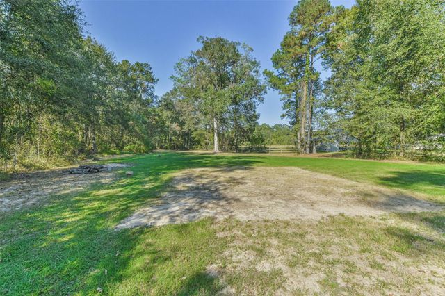 24237 Creekwood Drive, Splendora, TX 77372
