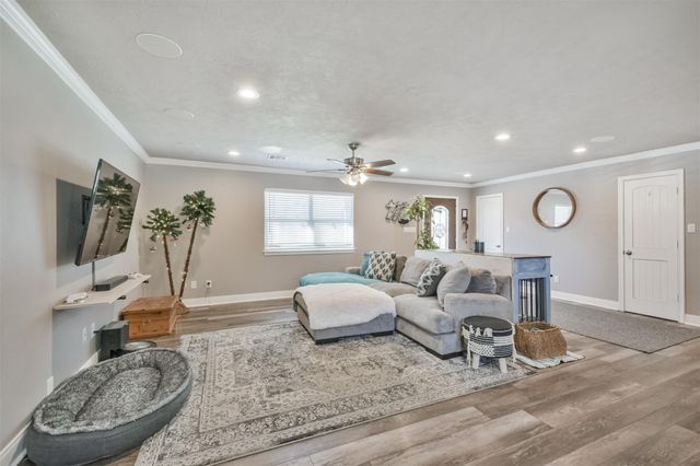 24237 Creekwood Drive, Splendora, TX 77372