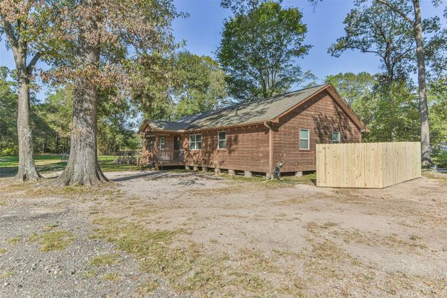 24237 Creekwood Drive, Splendora, TX 77372