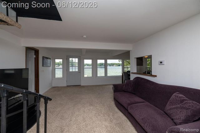 8691 Cooley Lake Road, Commerce Twp, MI 48382