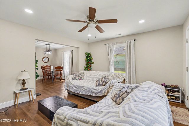 518 E Townsend Street, Dunn, NC 28334
