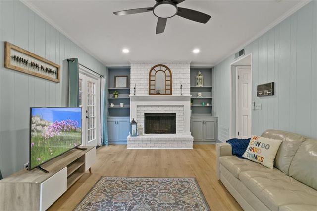 70 Old Ivy NE Road 54, Atlanta, GA 30342