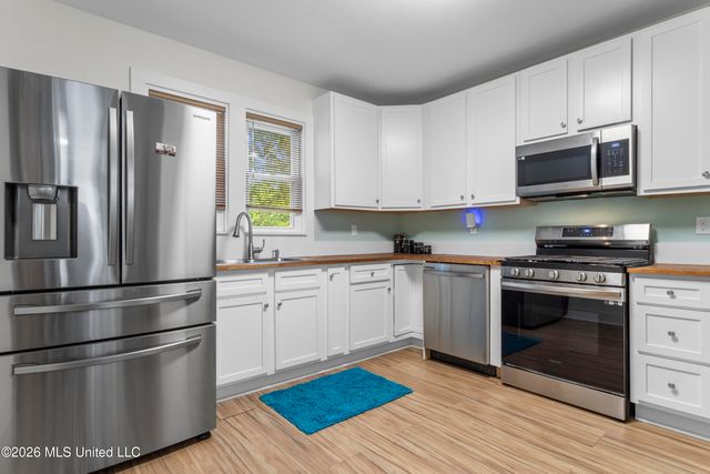 1901 20th Avenue, Gulfport, MS 39501