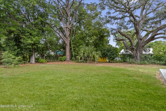 1901 20th Avenue, Gulfport, MS 39501