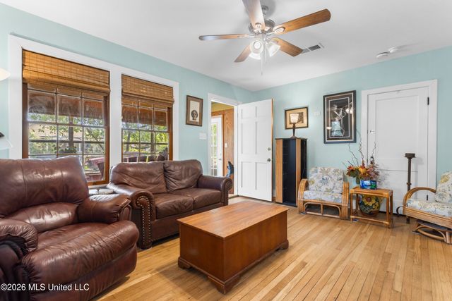 1901 20th Avenue, Gulfport, MS 39501