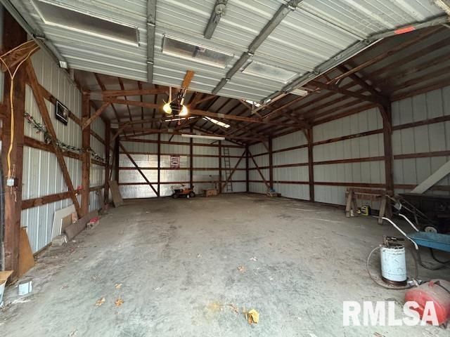 5267 Old North Road, Christopher, IL 62822