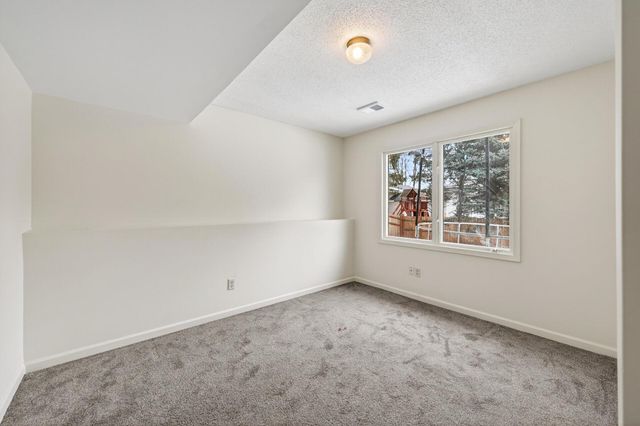 4100 Parkway Ponds Lane, White Bear Lake, MN 55110