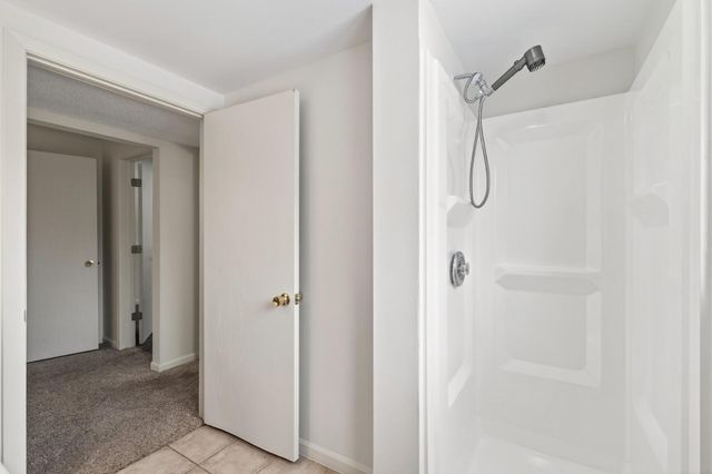 4100 Parkway Ponds Lane, White Bear Lake, MN 55110