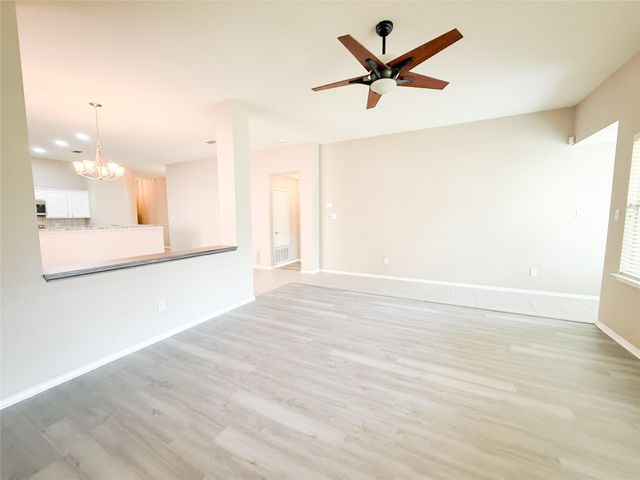 5732 Mariposa Drive, Mckinney, TX 75070