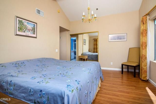 202 S Holliston Avenue 301, Pasadena, CA 91106