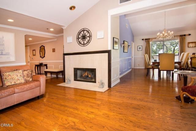 202 S Holliston Avenue 301, Pasadena, CA 91106