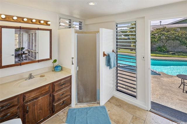 139 Hauoli Street, Kailua, HI 96734