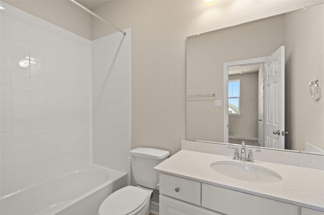 4121 Hidden Autumn Lane, League City, TX 77573