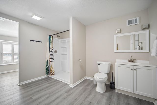 1028 28th Street, West Des Moines, IA 50266