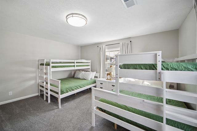 1028 28th Street, West Des Moines, IA 50266