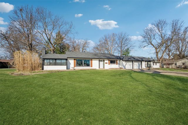 1028 28th Street, West Des Moines, IA 50266