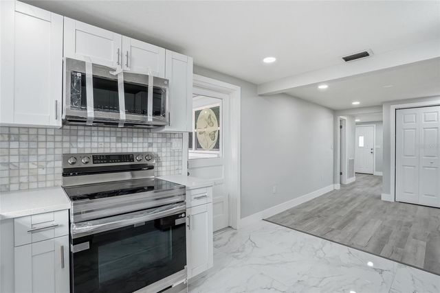 6302 DIAMOND DRIVE, New Port Richey, FL 34653