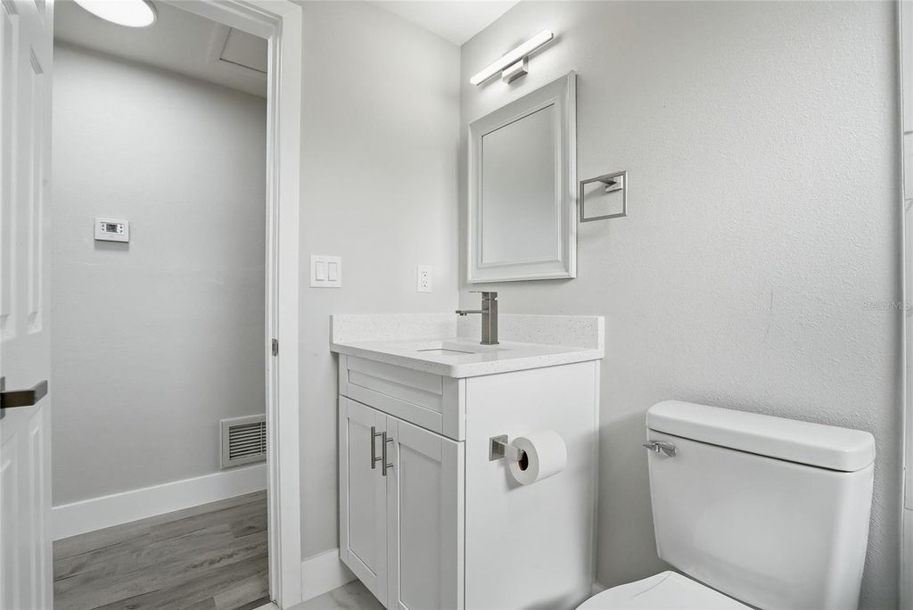 Image 25 of property listing at 6302 DIAMOND DRIVE, New Port Richey, FL 34653