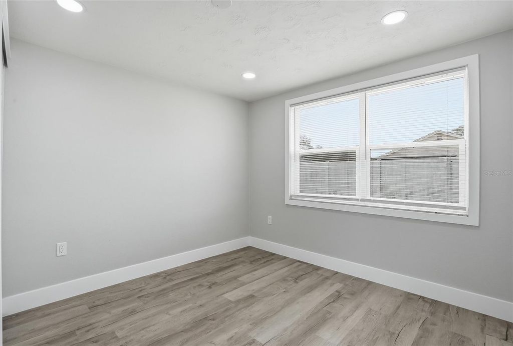 Image 28 of property listing at 6302 DIAMOND DRIVE, New Port Richey, FL 34653