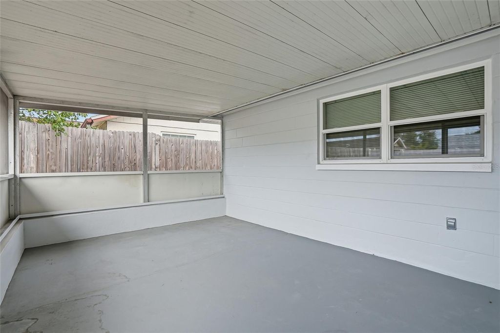 Image 32 of property listing at 6302 DIAMOND DRIVE, New Port Richey, FL 34653