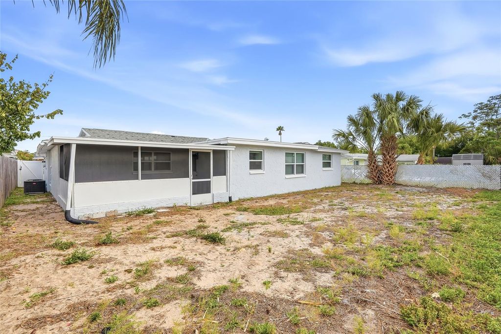 Image 33 of property listing at 6302 DIAMOND DRIVE, New Port Richey, FL 34653