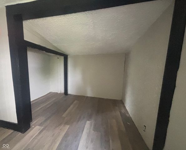 2826 Station Street, Indianapolis, IN 46218