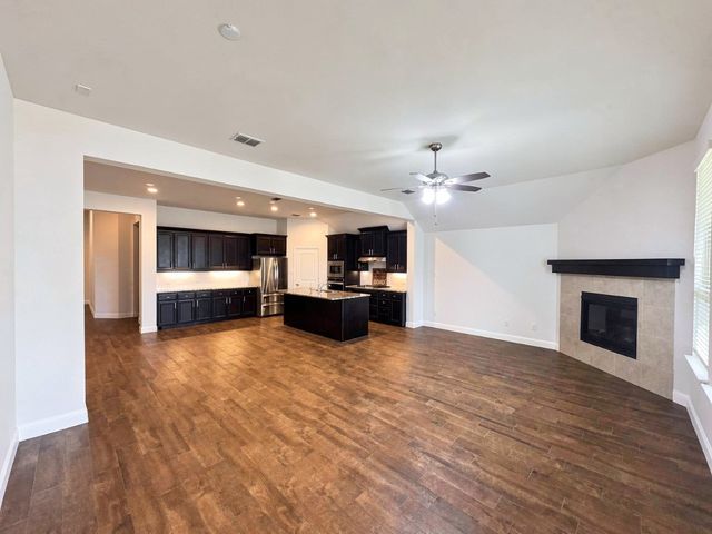 417 Cooper Street, Argyle, TX 76226