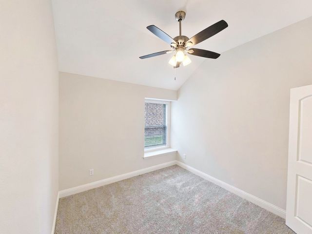 417 Cooper Street, Argyle, TX 76226