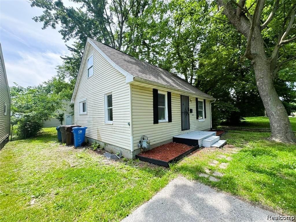 26439 Hopkins Street, Inkster, MI 48141