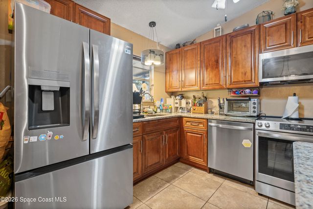 1315 Kayford Street NW, Palm Bay, FL 32907