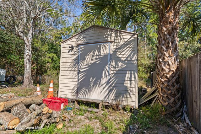 1315 Kayford Street NW, Palm Bay, FL 32907