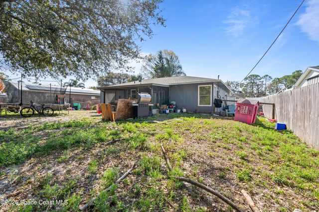 1315 Kayford Street NW, Palm Bay, FL 32907