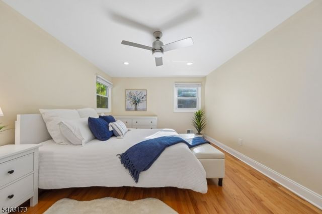 12 Knollwood Dr, Livingston Twp., NJ 07039