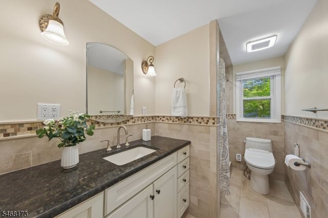 12 Knollwood Dr, Livingston Twp., NJ 07039