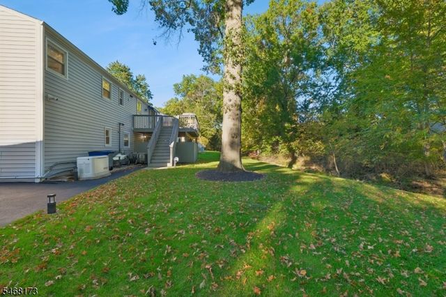 12 Knollwood Dr, Livingston Twp., NJ 07039