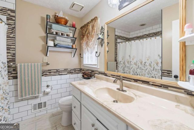 232 CLARKDELL Drive, Stockbridge, GA 30281