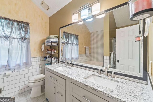 232 CLARKDELL Drive, Stockbridge, GA 30281