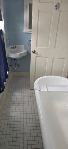 4 Park Road West, Castile, NY 14427