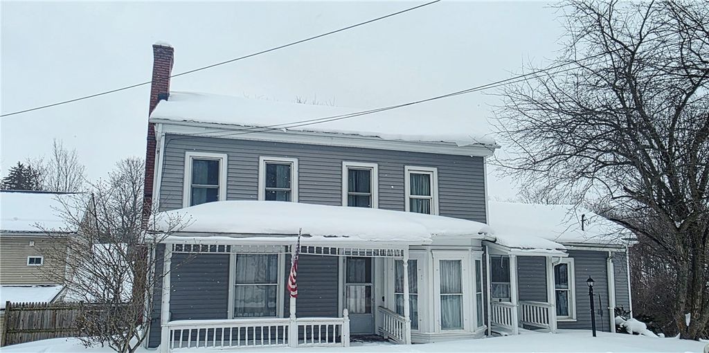 4 Park Road West, Castile, NY 14427