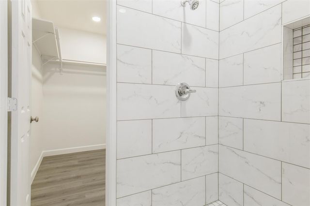 2305 Sakowitz Street B, Houston, TX 77020