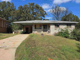 909 W 50th, North Little Rock, AR 72118