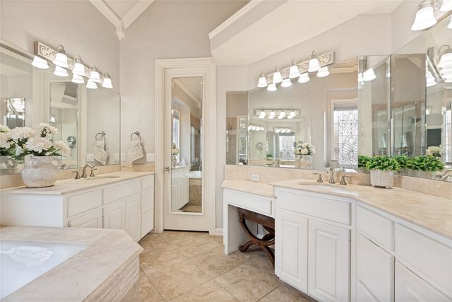 1904 Savannah Drive, Mckinney, TX 75072