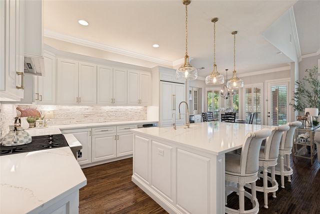 1904 Savannah Drive, Mckinney, TX 75072