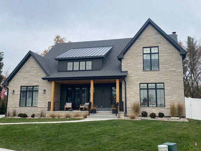 425 40th Street, Downers Grove, IL 60515