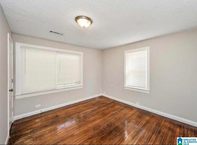 1215 15TH STREET N, Bessemer, AL 35020